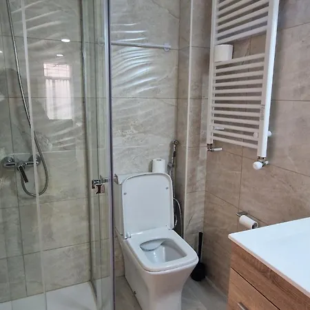 Feriehus Serranos Centro Hasta 21plazas 6 Duchas *